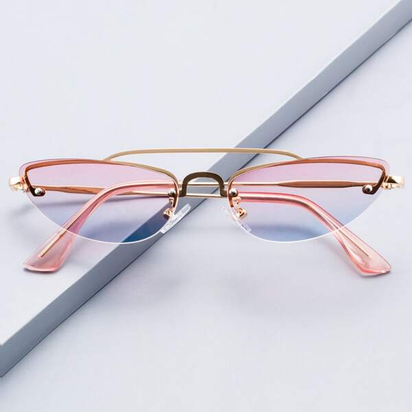 

Cat Eye Sunglasses
