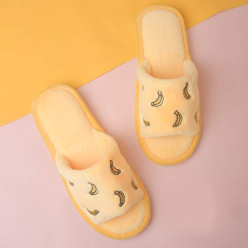

Banana Embroidery Fluffy Slippers, Yellow