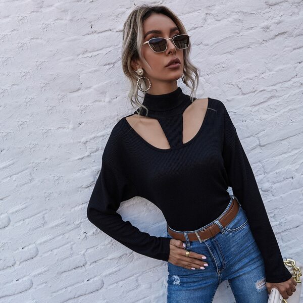 

Cut Out Drop Shoulder Tee, Black