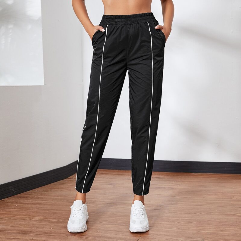 

Drawstring Hem Pocket Piping Sports Pants, Black