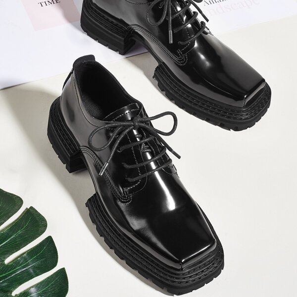 

Lace-up Front Wide Fit Derby Shoes, Black
