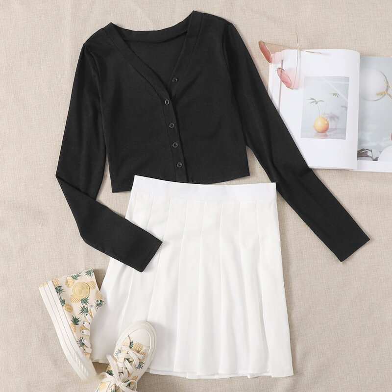 

Solid Button Front Crop Tee & Pleated Skirt, Black and white