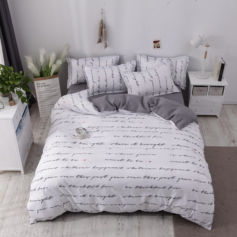 

Letter Graphic Bedding Set Without Filler, White