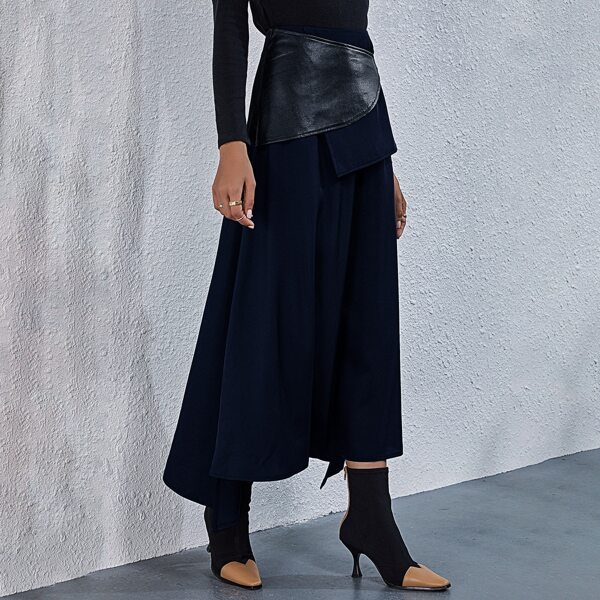

Contrast PU Buckle Tape Asymmetrical Skirt, Navy blue