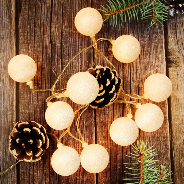 

1pc String Light With 10pcs Ball Shaped Bulb, Yellow