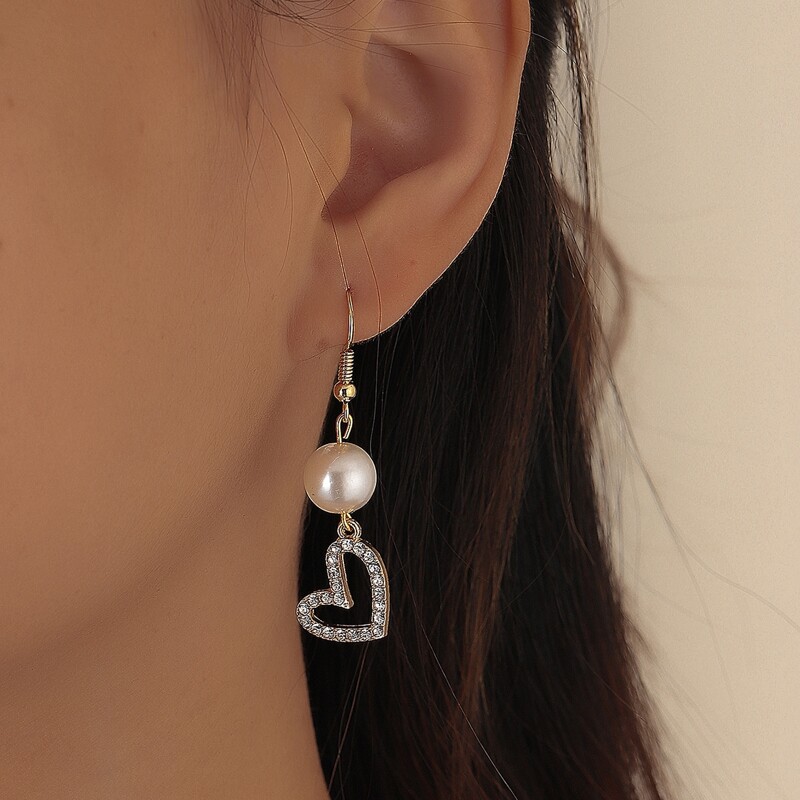 

Rhinestone Heart Drop Earrings, Gold