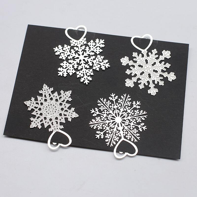 

1pc Snowflake Shaped Random Bookmark, Silver
