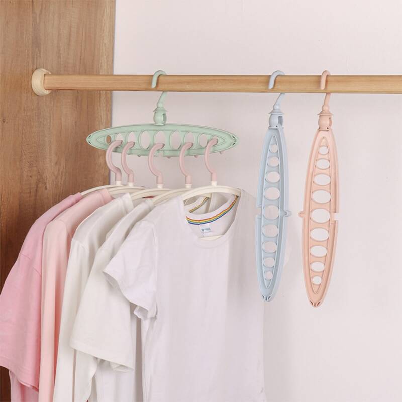 

1pc Random 9 Hole Clothes Hanger, Multicolor