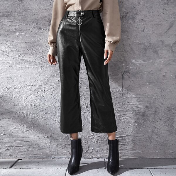 

O-ring Zipper Fly PU Capri Pants, Black