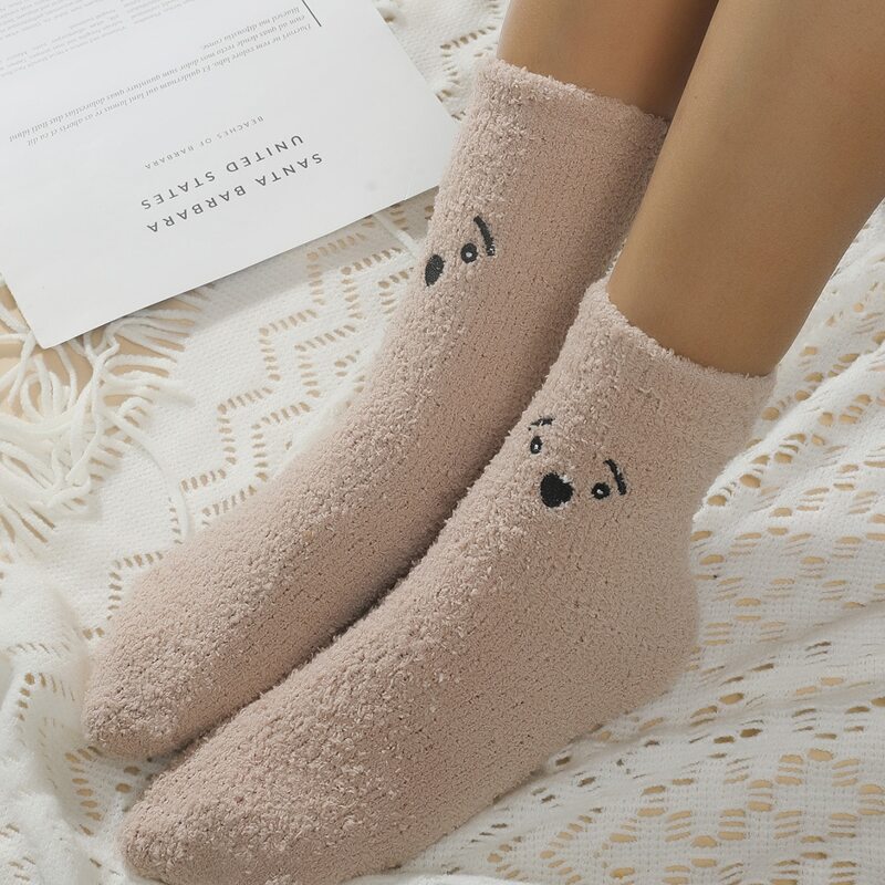 

1pair Cartoon Embroidery Crew Socks, Khaki