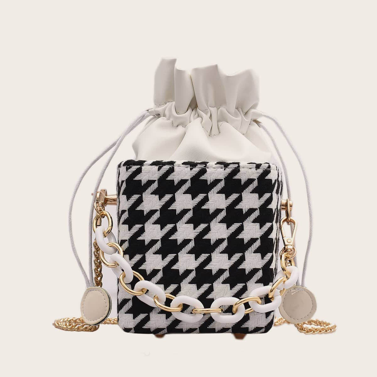 

Houndstooth Drawstring Bucket Bag, Black and white
