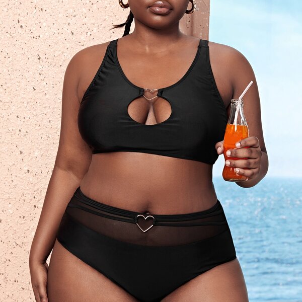 

Plus Cut-out Heart Ring Linked Bikini Swimsuit, Black