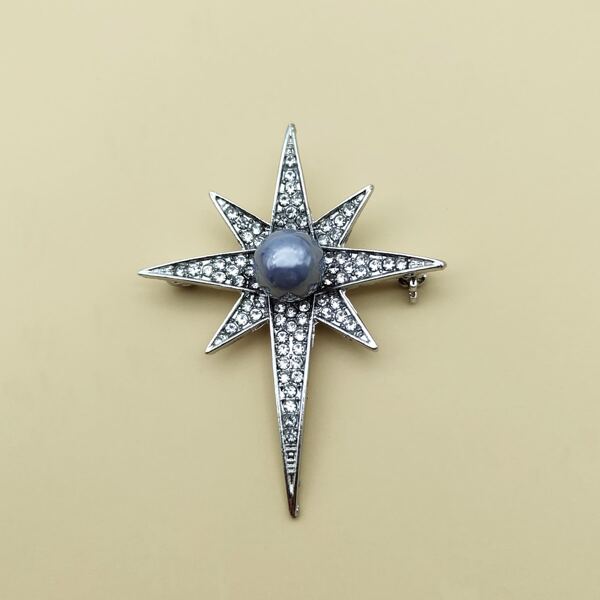 

Men Rhinestone Star Design Cufflink, Silver