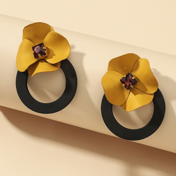 

Rhinestone Flower Decor Earrings, Multicolor
