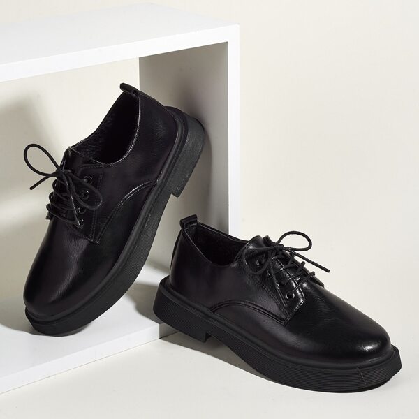 

Lace Up Front Oxford Shoes, Black