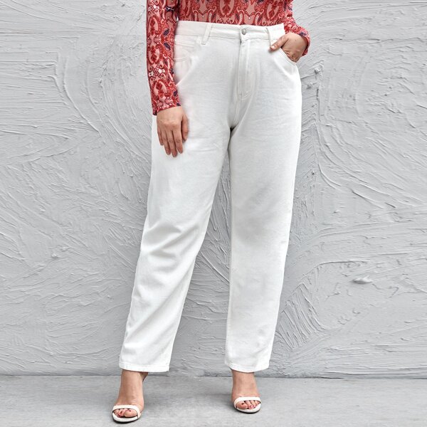 

Plus High Waist Mom Fit Jeans, White