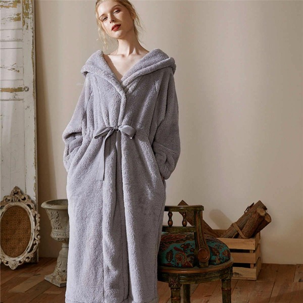 

Solid Popper Tie Front Flannel Robe, Grey