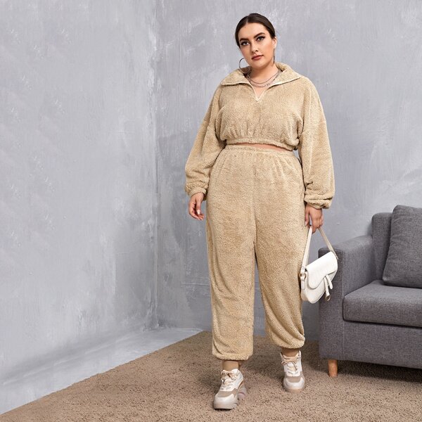 

Plus Drop Shoulder Crop Teddy Pullover & Pants Set, Khaki
