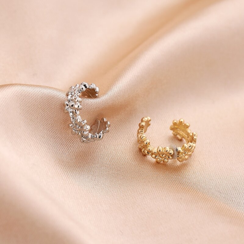 

2pcs Floral Ear Cuff, Multicolor