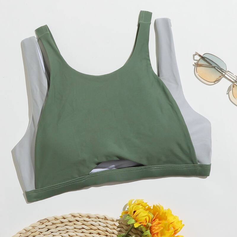 

Cutout Criss Cross Back Bikini Top, Army green