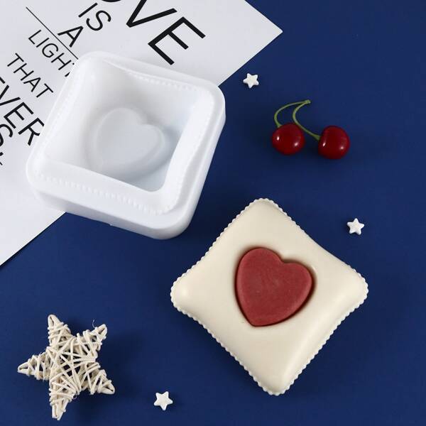

1pc Heart Shaped Chocolate Mold, White