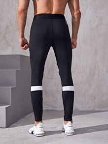 Manfinity Sport Corelite Boyfriend Style Men Slogan Graphic Contrast Panel Sport Tights - Black - View 2