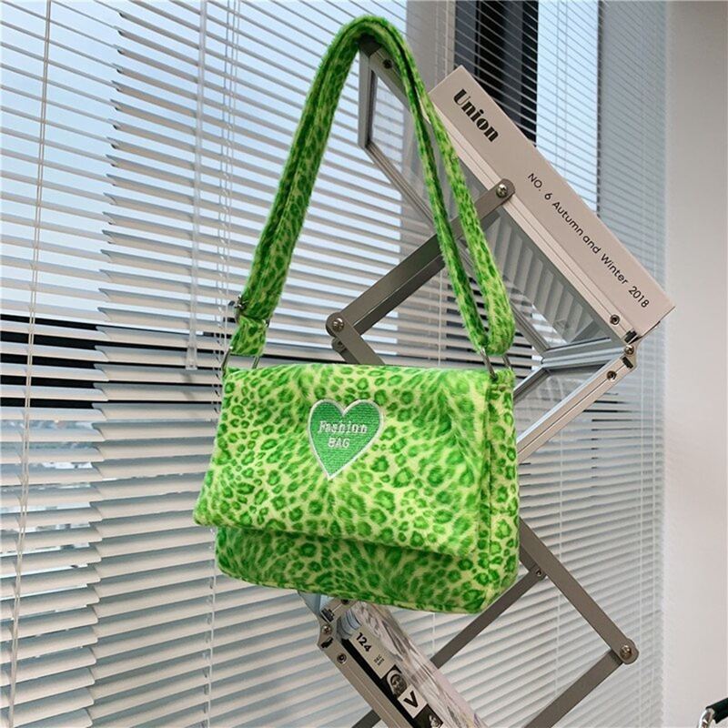 

Leopard Fluffy Crossbody Bag, Green