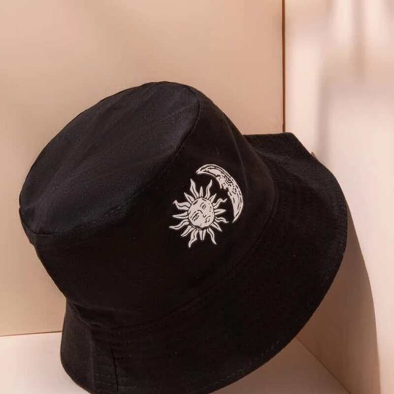 

Moon & Star Pattern Bucket Hat, Black