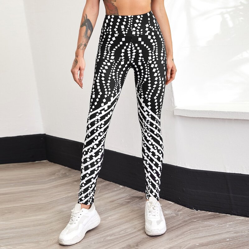

Geo Print Sports Leggings, Black and white
