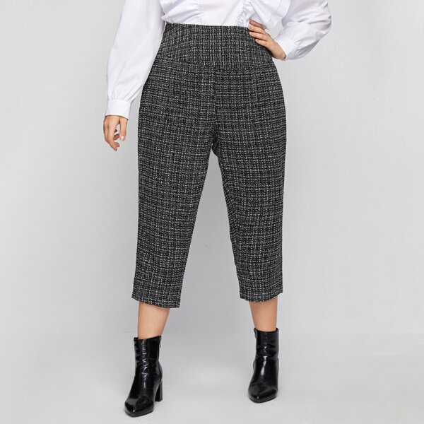 

Plus Straight Leg Tweed Capris Pants, Black