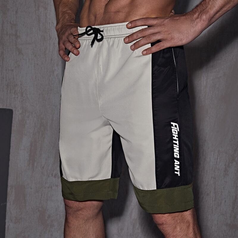 

Men Color-block Letter Graphic Sports Shorts, Multicolor