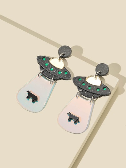 اقراط متدلي سفينة فضاء