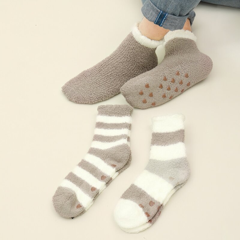 

3pairs Guys Striped Pattern Fuzzy Socks, Multicolor