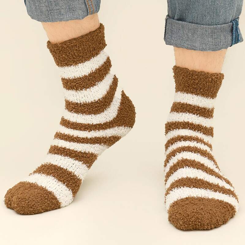 

Guys Striped Pattern Fuzzy Socks, Multicolor