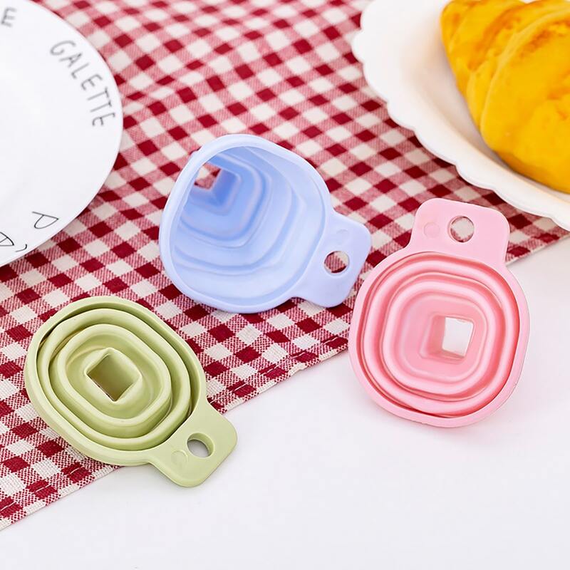 

2pcs Random Color Collapsible Funnel, Multicolor
