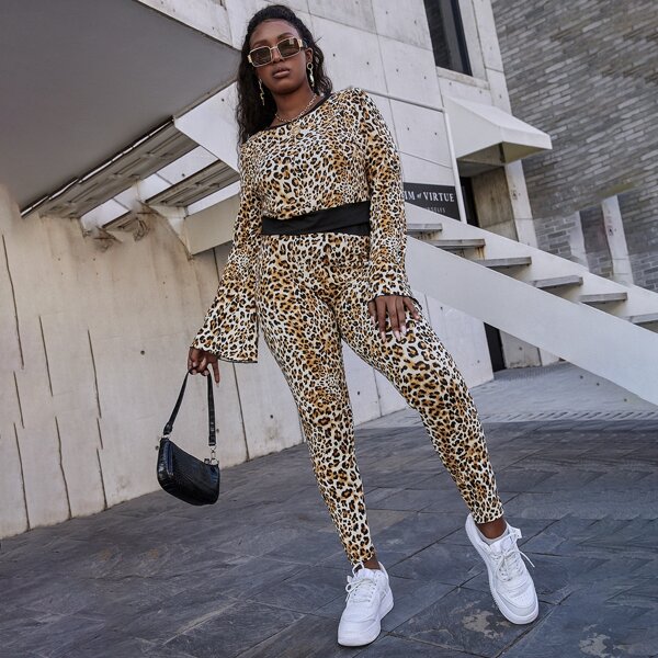 

Plus Contrast Trim Flounce Sleeve Leopard Top & Leggings Set, Multicolor