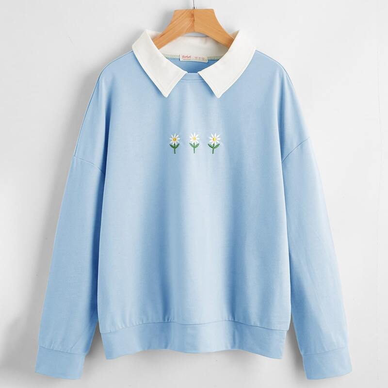 

Flower Embroidery Contrast Collar Oversized Sweatshirt, Baby blue