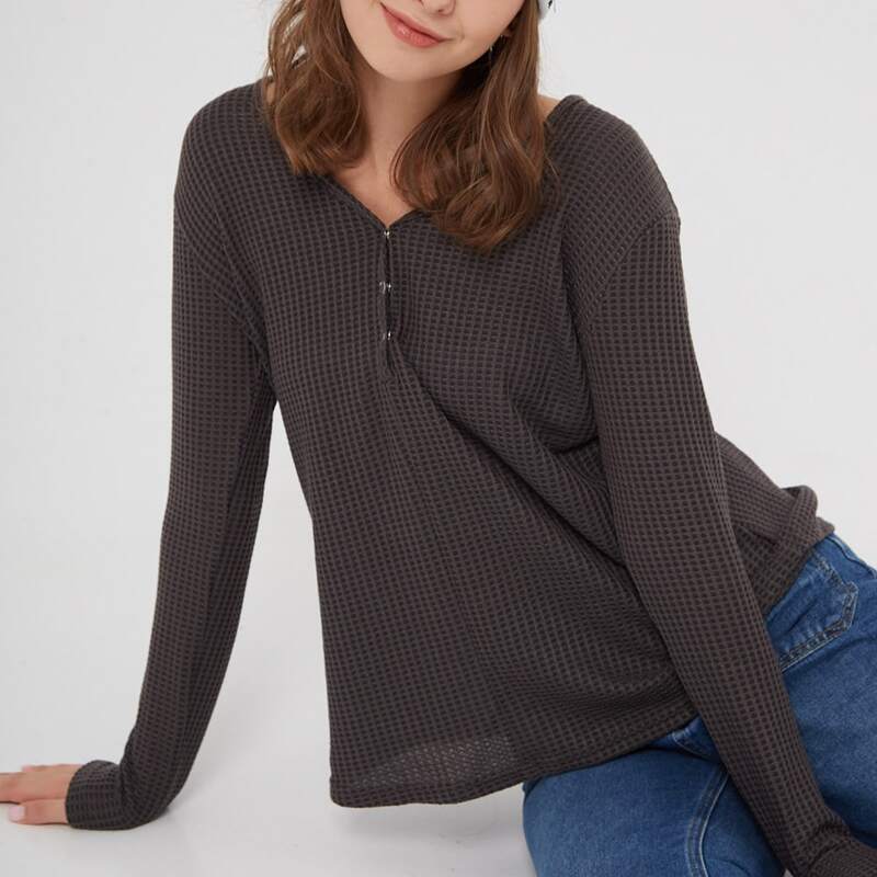 

Snap-Button Waffle Tee, Chocolate brown