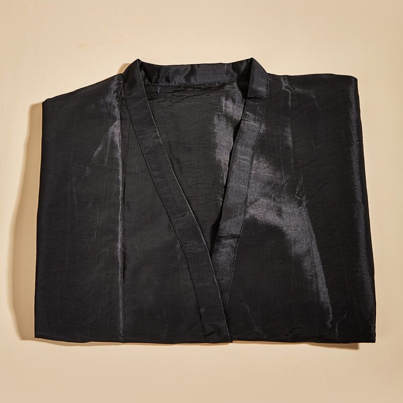 

Kimono Style Salon Haircutting Robe, Black