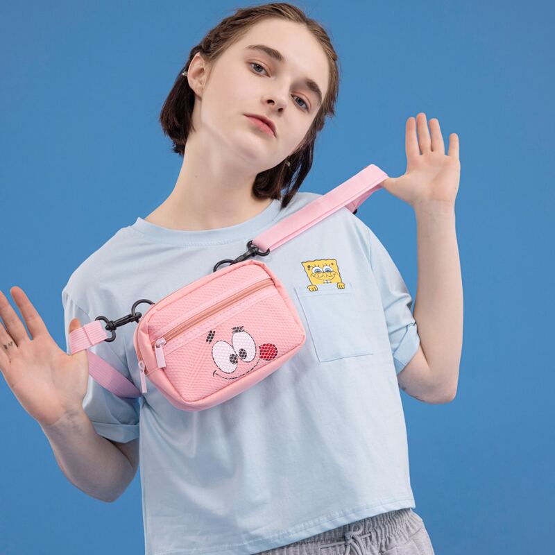 

Cartoon Graphic Crossbody Bag, Pink