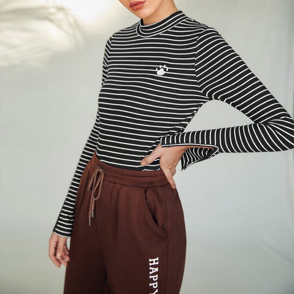 

Mock Neck Split Sleeve Cartoon Embroidery Striped Tee, Black and white