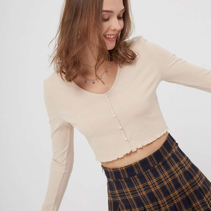 

Faux-Pearl Front Lettuce Edge Crop Tee, Beige