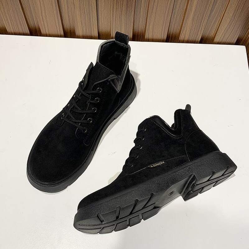 

V-cut Lace-up Combat Boots, Black