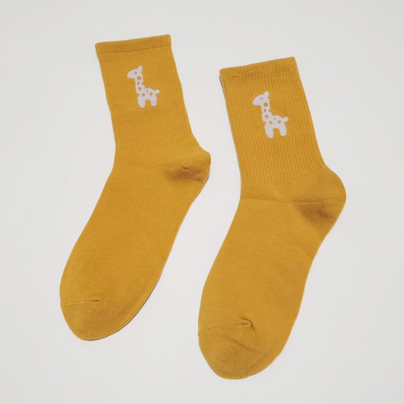 

1pair Giraffe Pattern Crew Socks, Yellow
