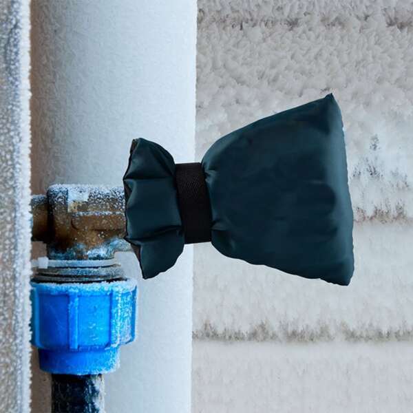 

1pc Random Faucet Anti-freeze Sleeve, Multicolor