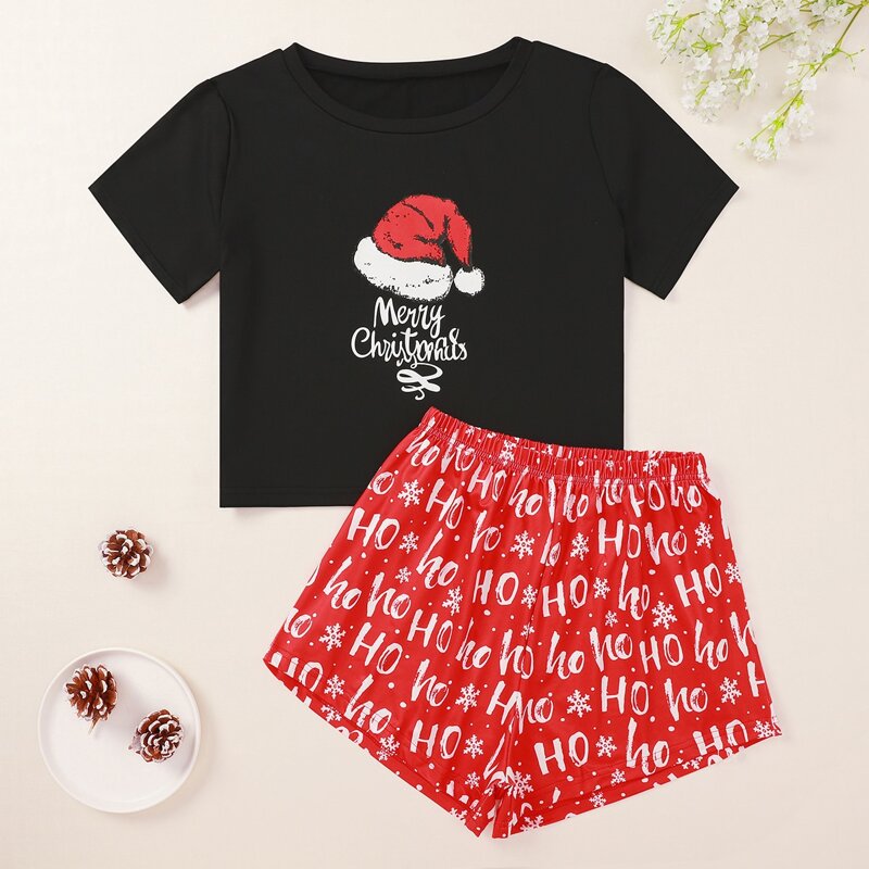 

Christmas Print Tee & Shorts Pajama Set, Multicolor