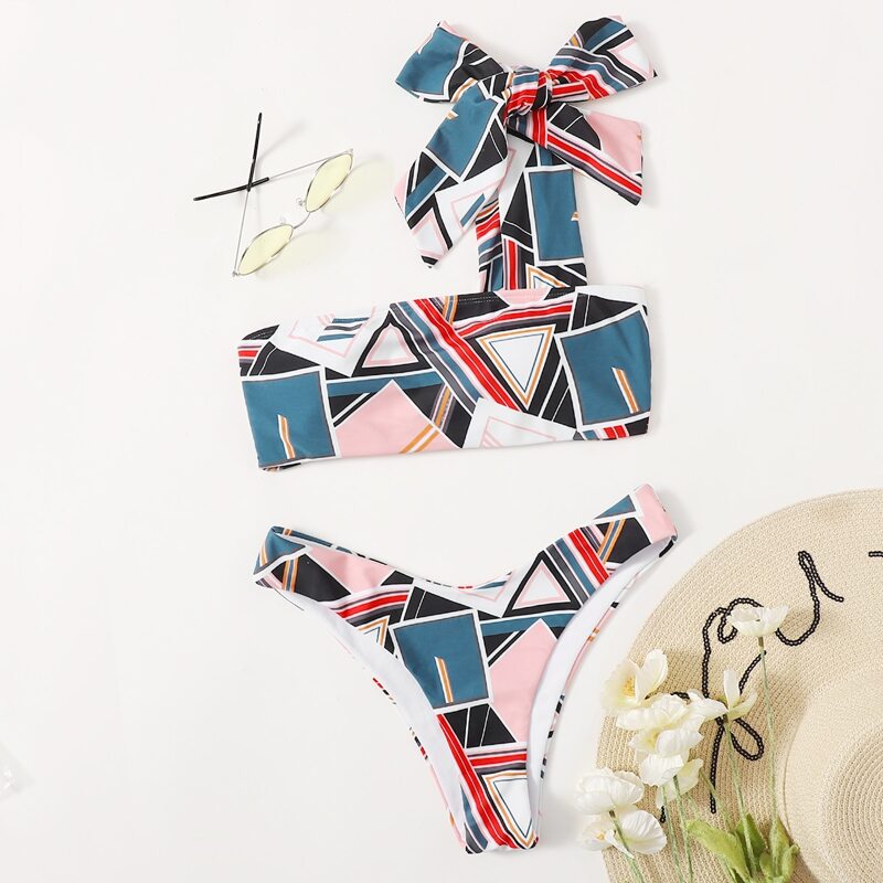 

Geometric Pattern One Shoulder Bikini Swimsuit, Multicolor