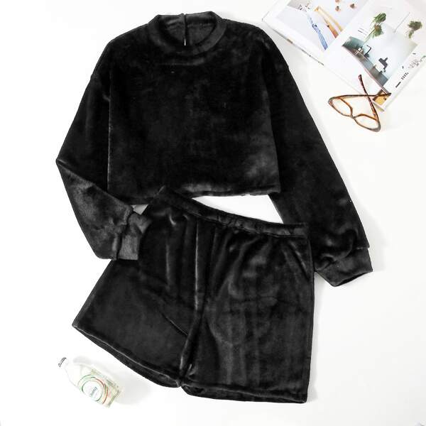 

Plus Solid Drop Shoulder Teddy Sweatshirt & Shorts, Black