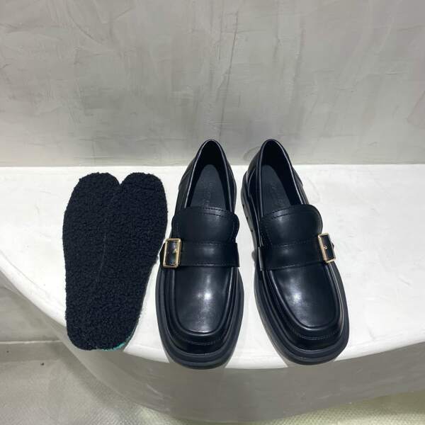 

Buckle Decor Wide Fit Loafers, Black