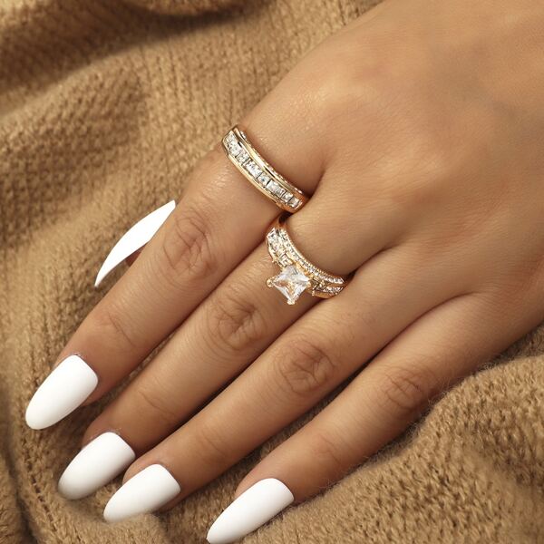 

2pcs Rhinestone Decor Ring, Gold